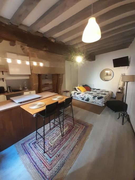 Le Coin Feydeau - Coeur De Ville - 2 Places - Cosy Nantes Ngoại thất bức ảnh